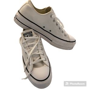 Converse Platform Shoes. Size 9. Good Used Condition.